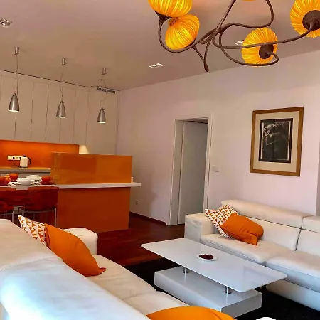 Апартаменты Luxury In The Center Of