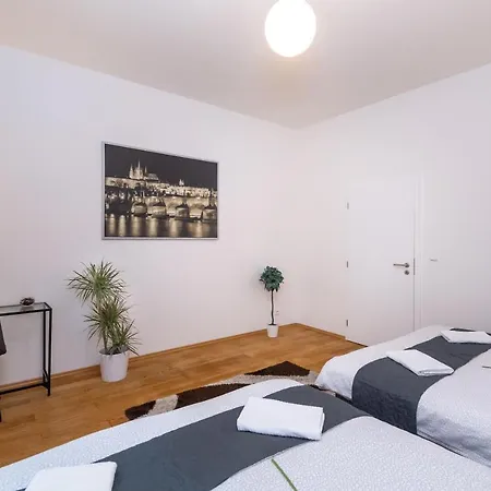 Luxury In The Center Of *