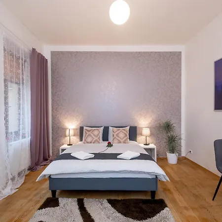 Апартаменты Luxury In The Center Of *